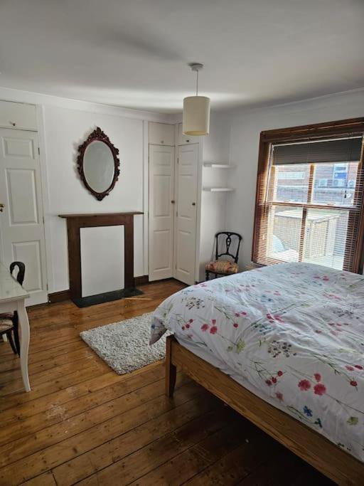 Holiday home House In Historic